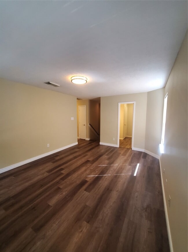 Building Photo - 9342 Canady Park Ln