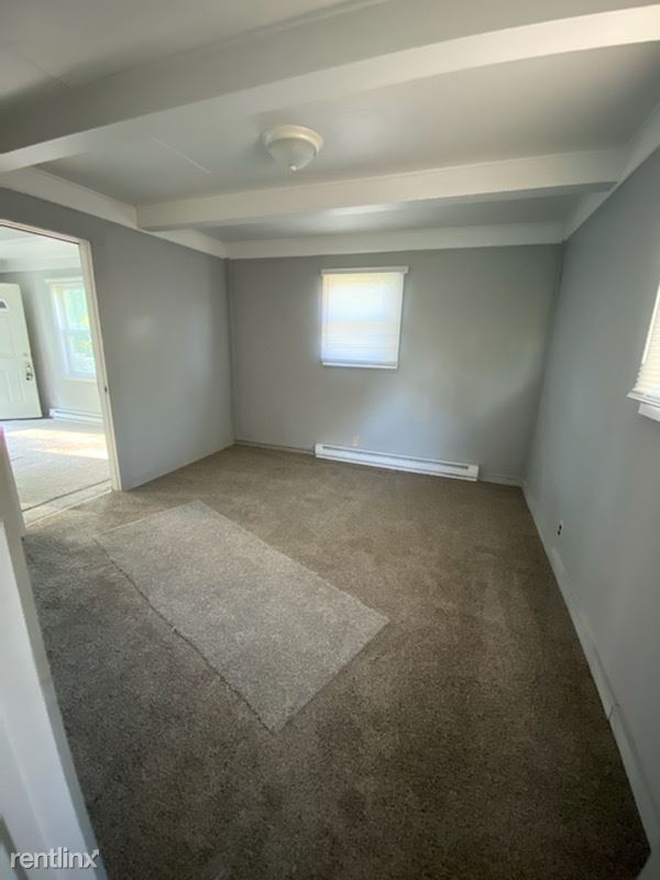 Building Photo - 1 br, 1 bath House - 409 East Walnut Street