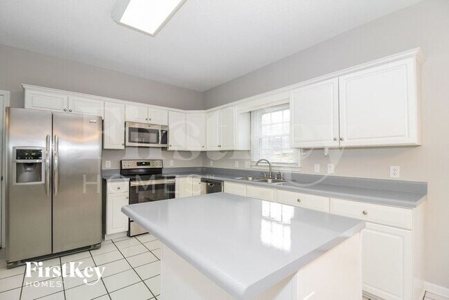 Foto del edificio - 4212 Jeffrey Ln Point