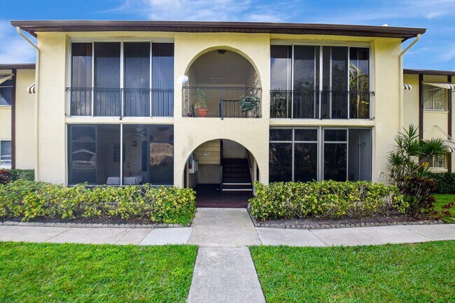 Building Photo - 3492 La Mar Ct