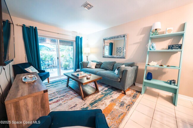 Building Photo - 8715 Camelia Ct