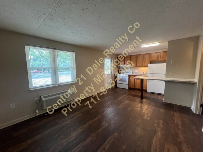 Foto del edificio - Beautiful 1 BR Apartment on East Market Street