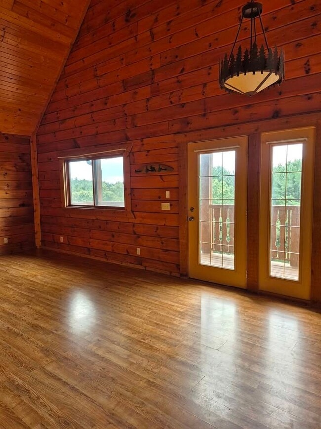 Foto del edificio - 549 Overlook Ct