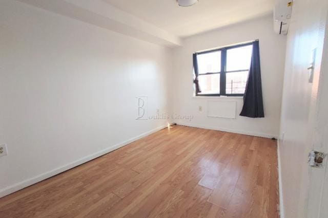 Building Photo - 1 bedroom in ASTORIA NY 11106