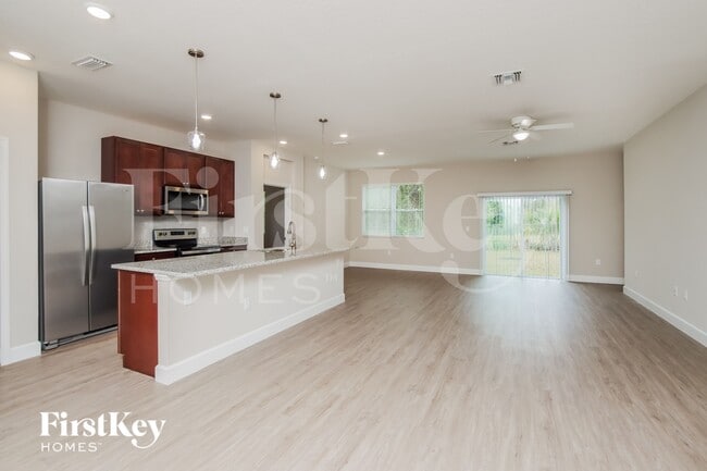 Building Photo - 2700 Gainesville Rd SE