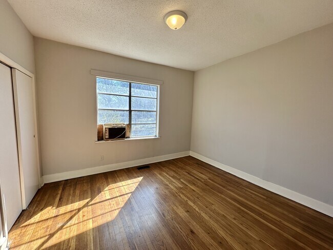 Foto del edificio - 1126 Escambia St