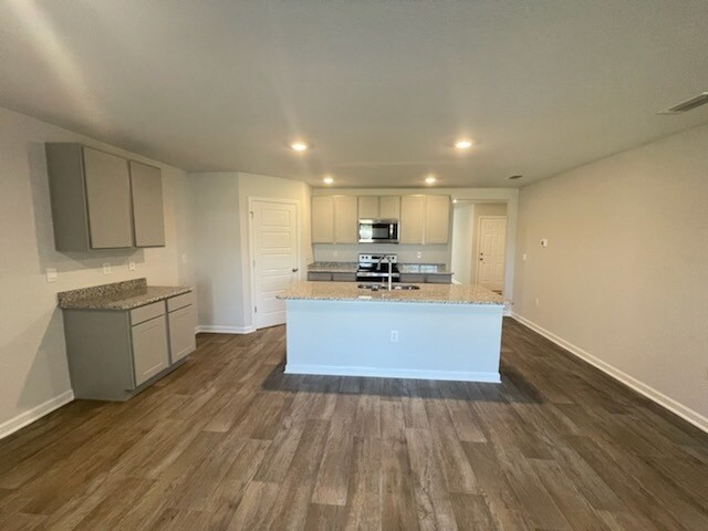 Foto del edificio - 14549 Forsythia Lp