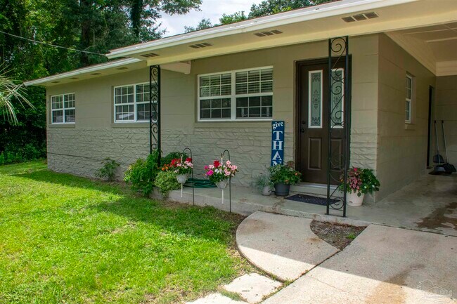 Foto del edificio - 5357 Locklin Ave