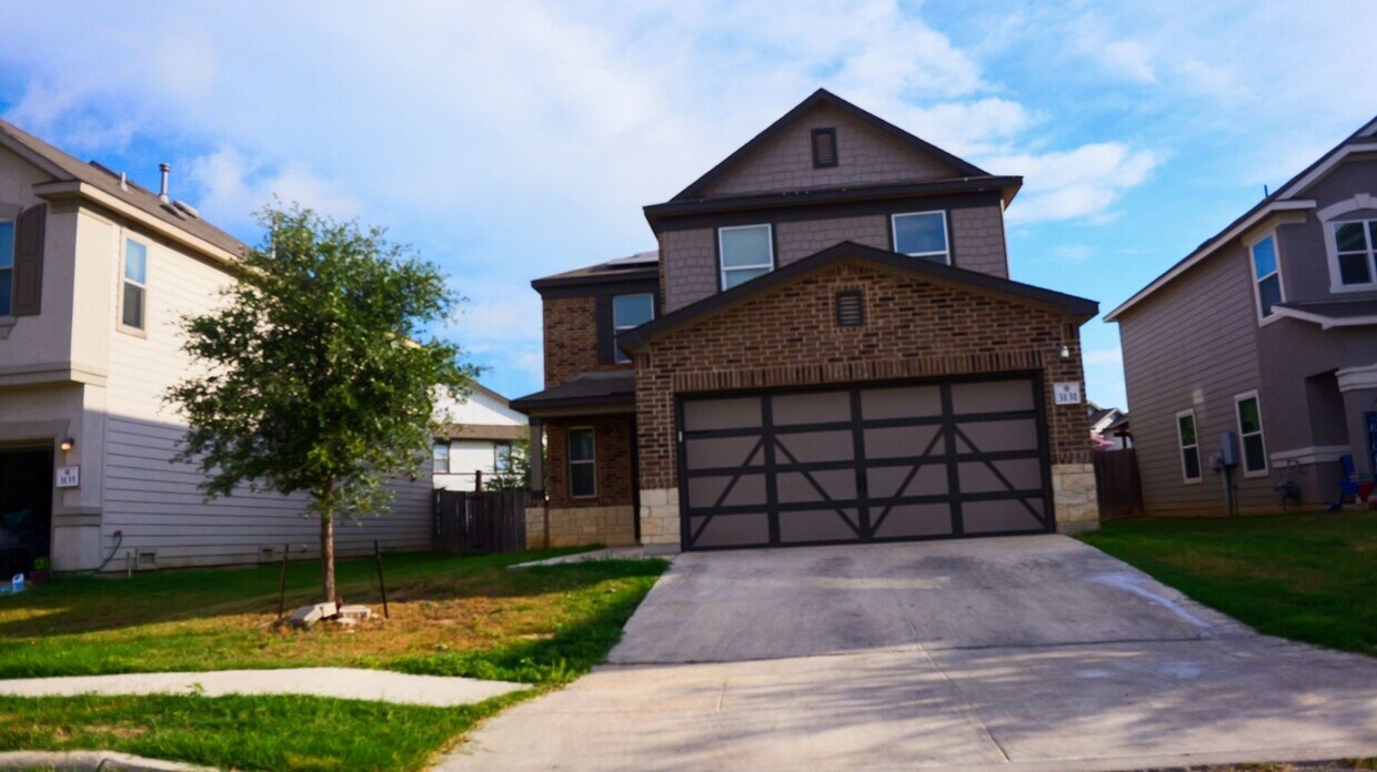 Foto principal - Stunning 4BR House in San Antonio