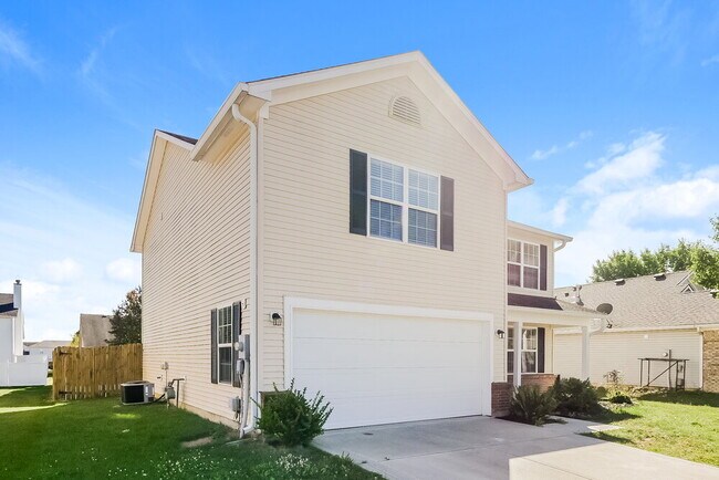 Foto del edificio - 8325 Bluestem Ln