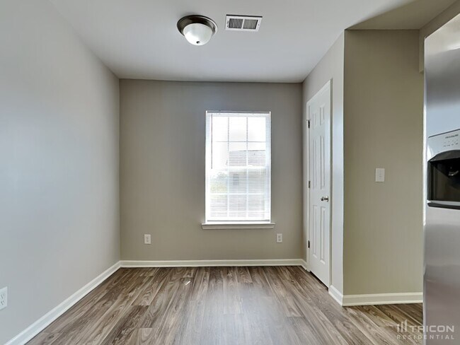 Building Photo - 456 Cape Jasmine Way
