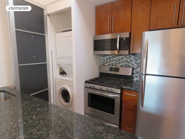Foto del edificio - 625 Walton Ave
