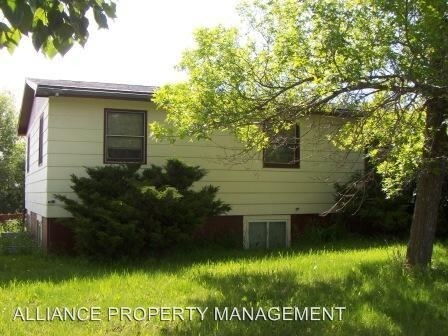 Primary Photo - 320-320 N 19th Ave