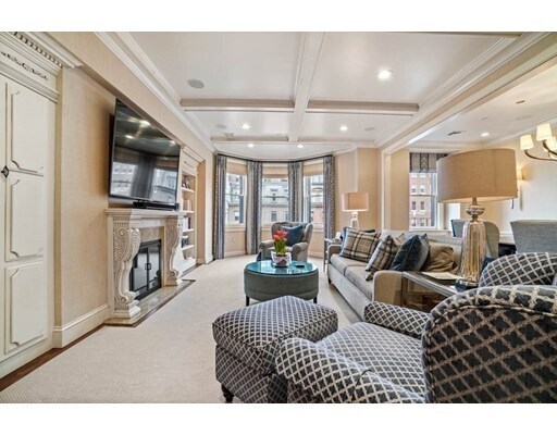Building Photo - 273 Beacon St