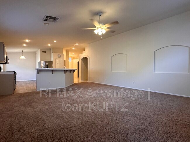 Building Photo - 303 Island Reef Ave