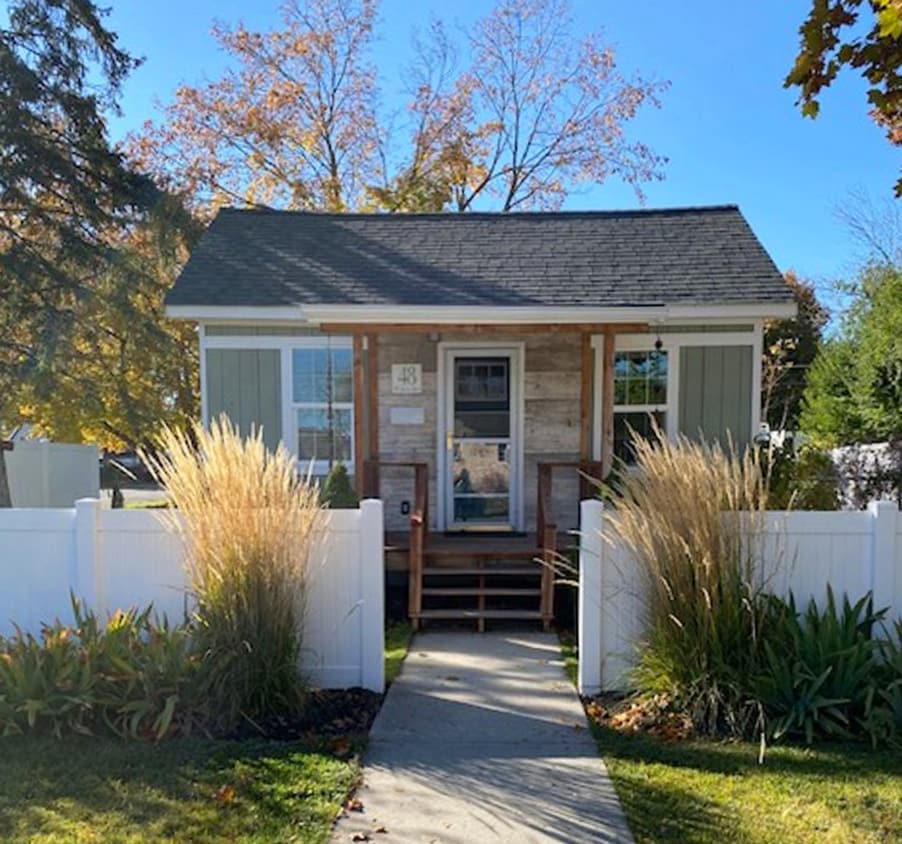 Primary Photo - Charming Kalispell Home