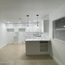 Building Photo - 16920 Carmen Ave