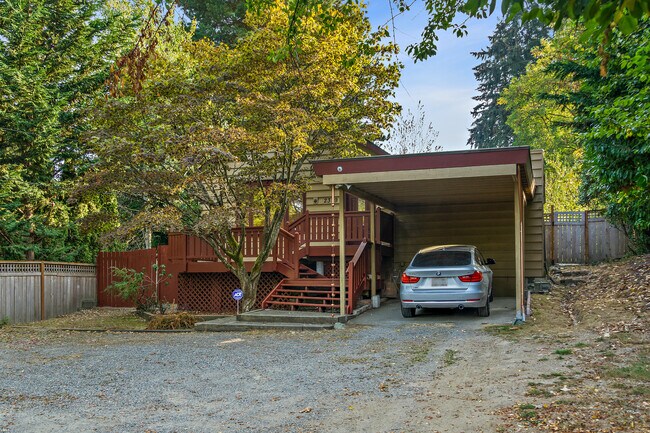Building Photo - 2319 N 145th St