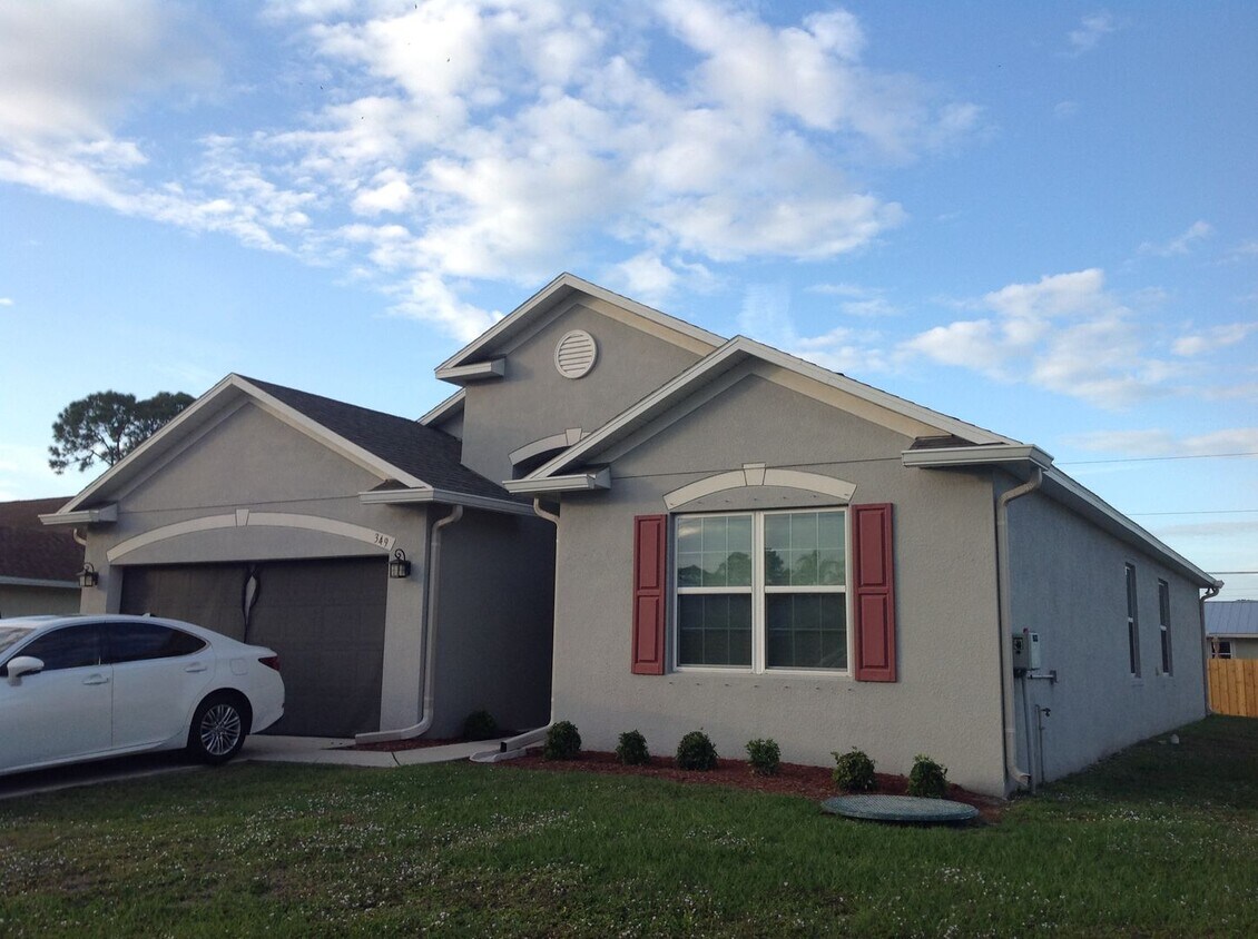 349 SW Ray Ave, Port Saint Lucie, FL 34983 House Rental in Port Saint