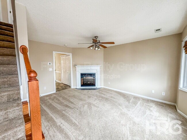 Foto del edificio - 3813 E Vancroft Cir