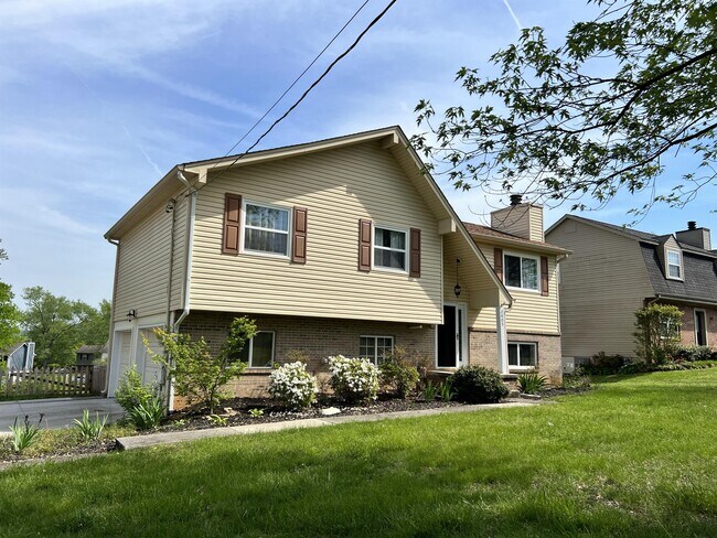 Foto del edificio - 2405 Bishops Bridge Rd