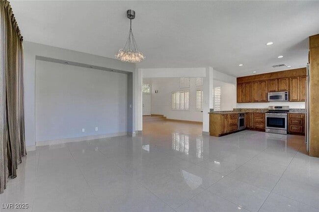 Building Photo - 10376 Trailing Dalea Ave