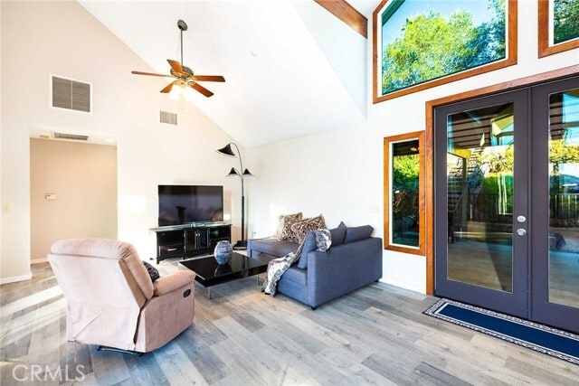 Foto del edificio - 1770 Mountain Ln