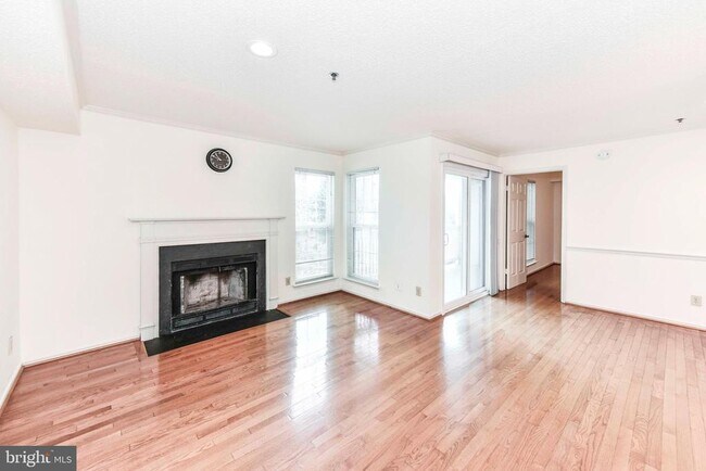Foto del edificio - 1524 Lincoln Way