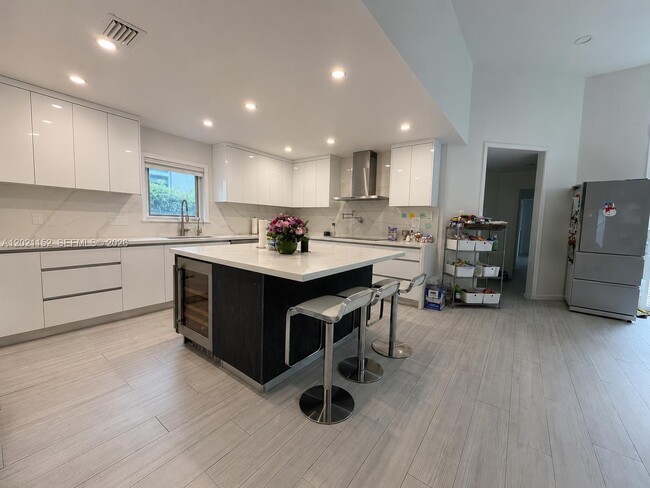 Building Photo - 2616 Oakbrook Ct