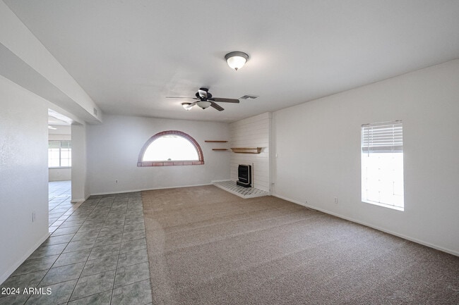Building Photo - 1740 E Camino del Santo