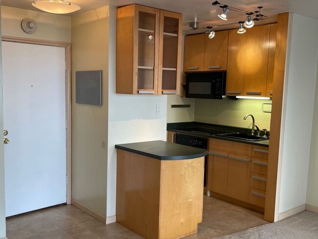 Building Photo - LIVE AT THE RESORT - Upgraded 1 Bedroom Co...