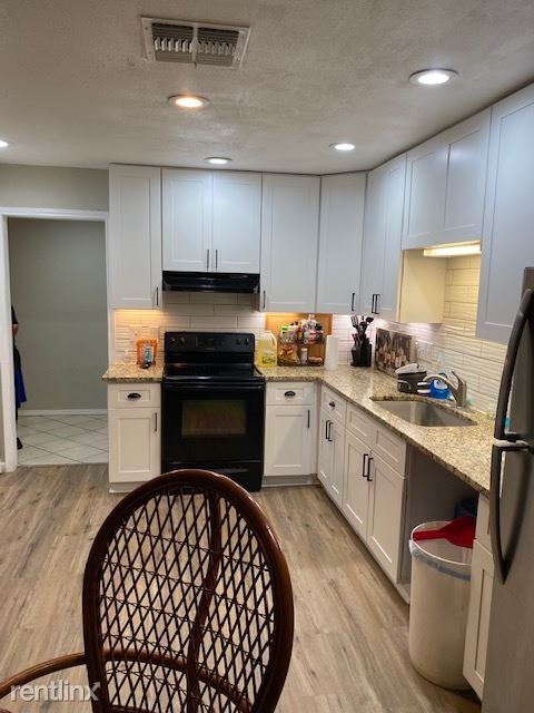 Building Photo - 3 br, 2 bath House - 5942 Rebel Ridge St