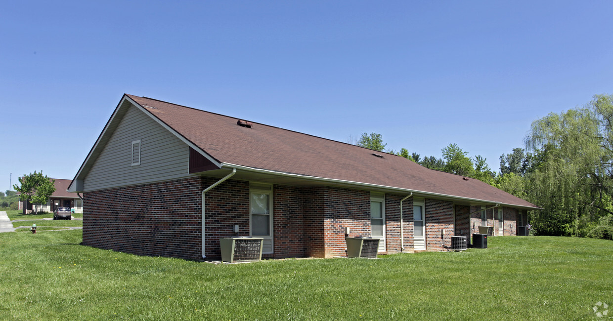 Building Photo - Regency Village