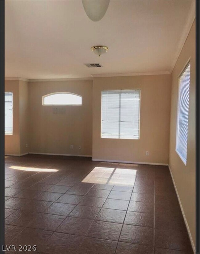 Building Photo - 8633 Nature Scene Dr