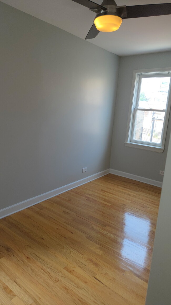 Bedroom#3/ den - 3318 N Keystone Ave