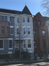 Building Photo - 3227 11th St NW