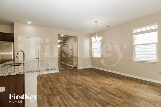 Foto del edificio - 4908 Paddy Fld Wy