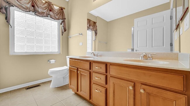 Building Photo - 21257 Lily Lake Ln