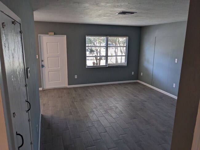 Building Photo - 3701 Ferguson St