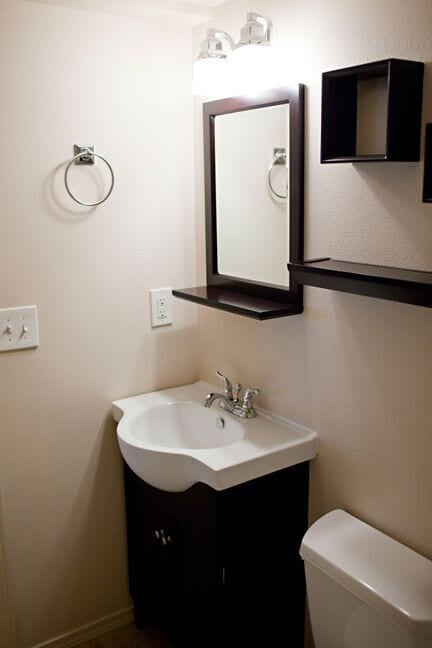 Photo - 323 JR MYERS Apartment