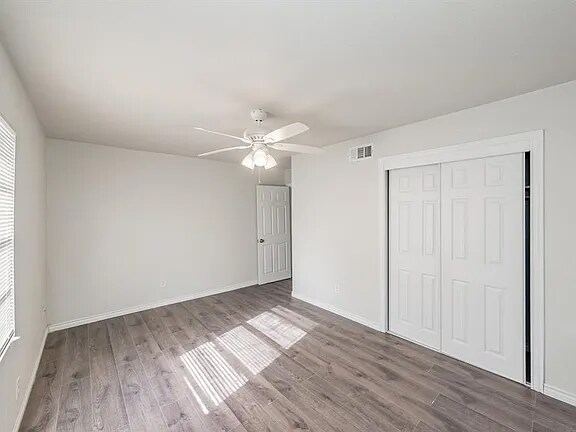 Foto del edificio - 8322 Campanella Dr