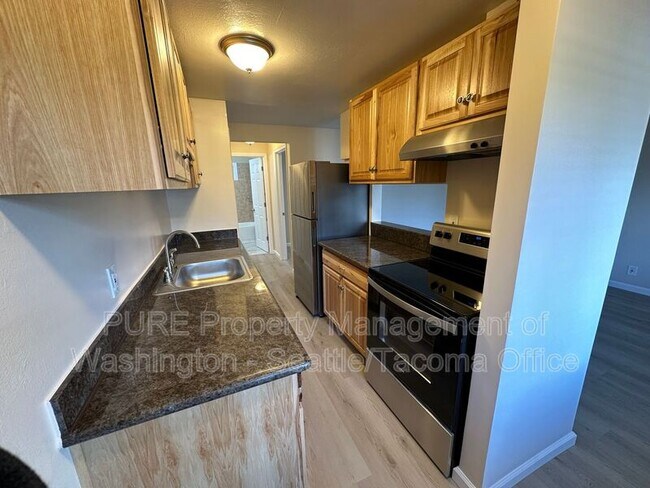 Building Photo - 5207 11th Ave NW