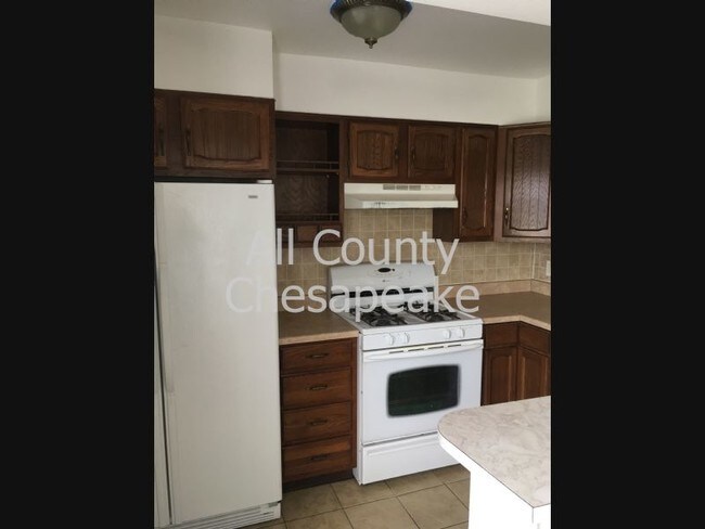 Foto del edificio - 1347 Taylor Ave