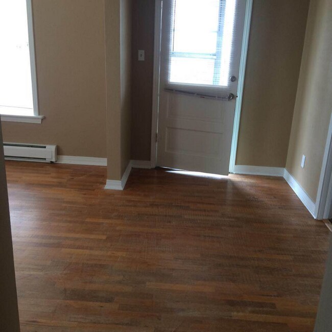 705 S Prospect St Unit House, Colorado Springs, CO 80903 Room for