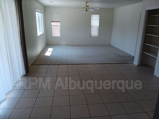 Building Photo - 7484 Sidewinder Dr NE