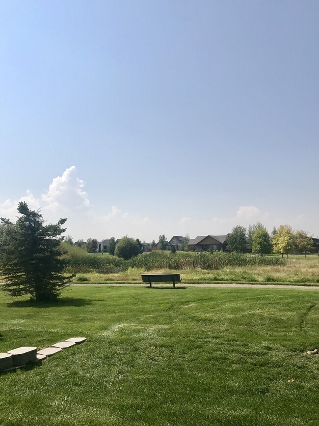 Building Photo - Brand New - 3 Bedroom 2 1/2 Bathroom Townh...