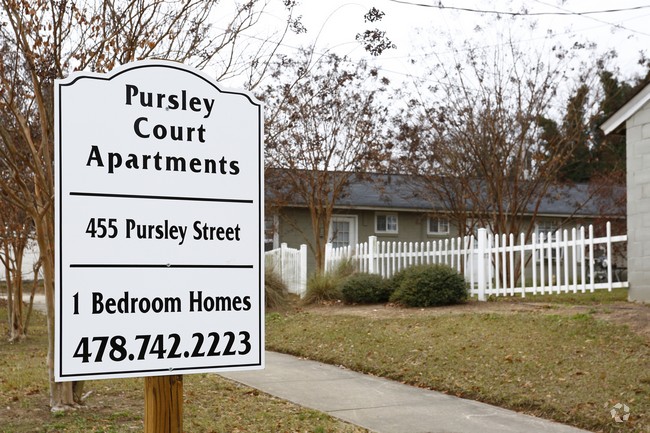 Primary Photo - 455 Pursley St