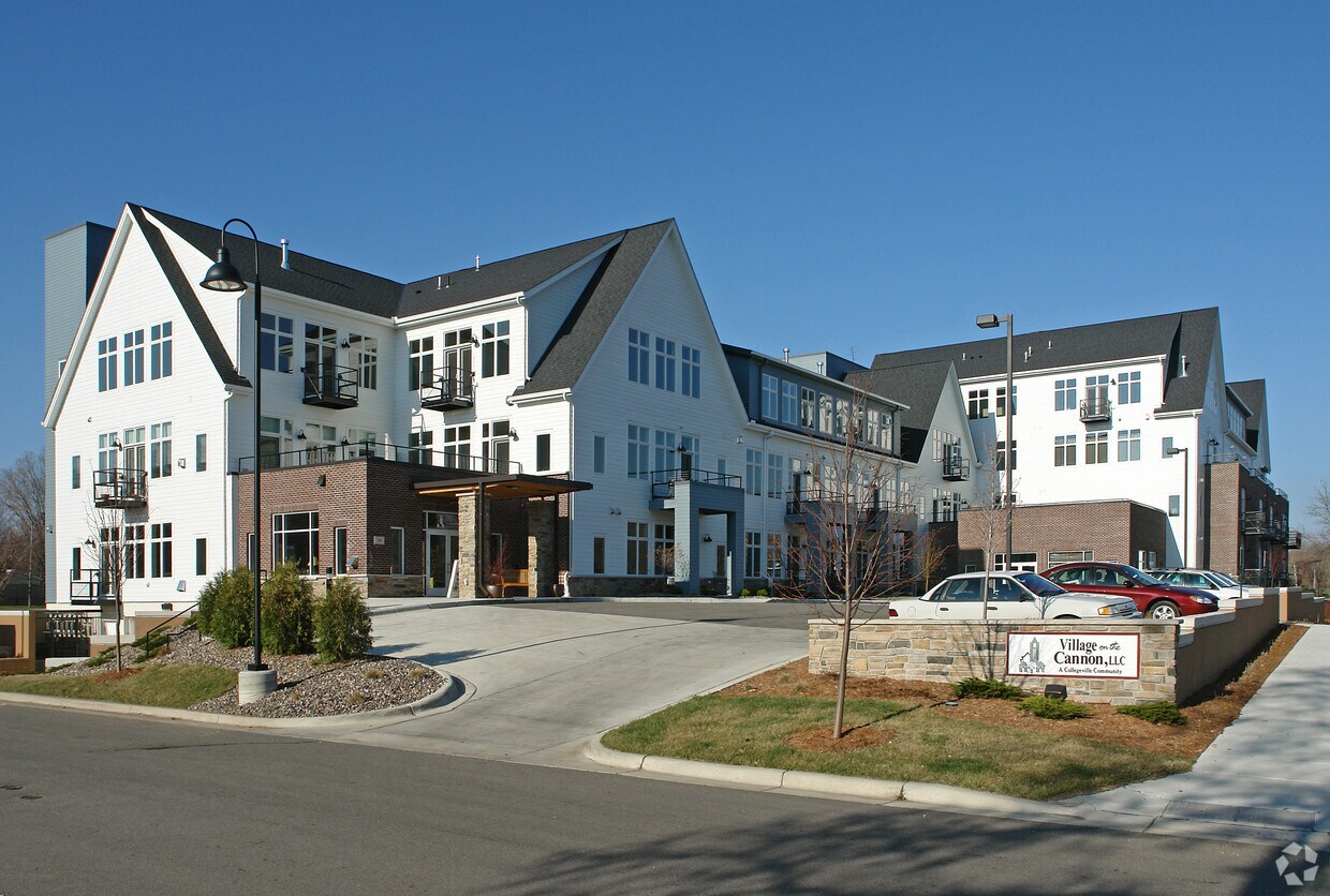 Village on the Cannon Apartments in Northfield, MN
