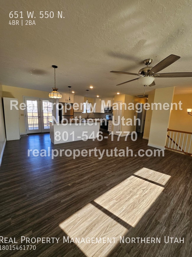 Building Photo - 651 W 550 N