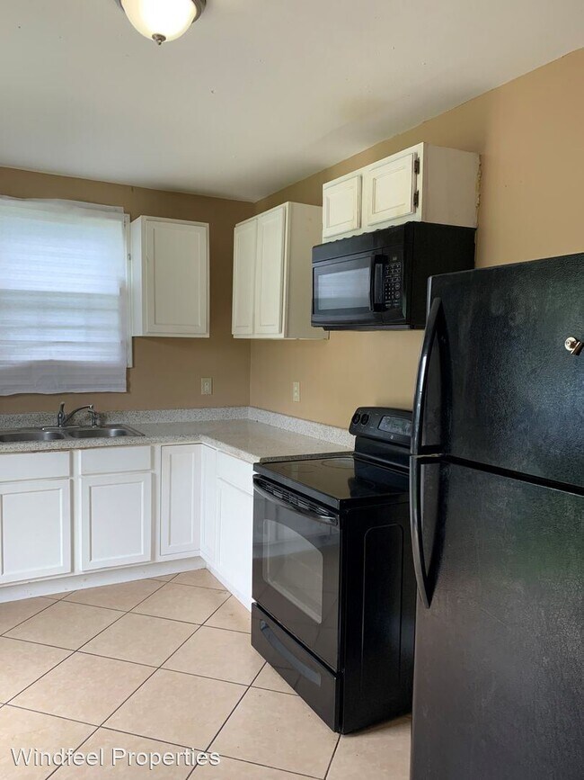 Foto del edificio - 3 br, 1 bath House - 3726 St. Bernard Ave.